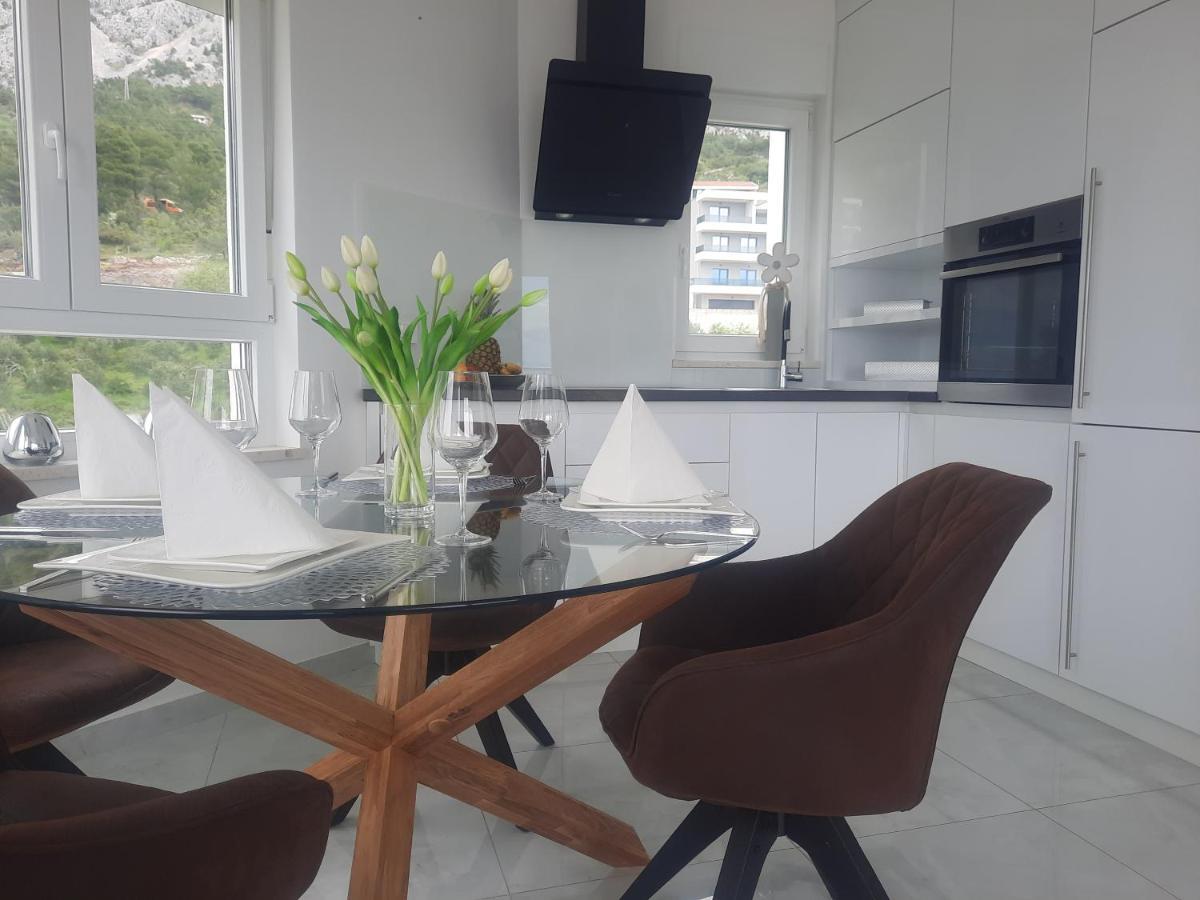 Apartment Anny De Luxe With Sea View Makarska Extérieur photo